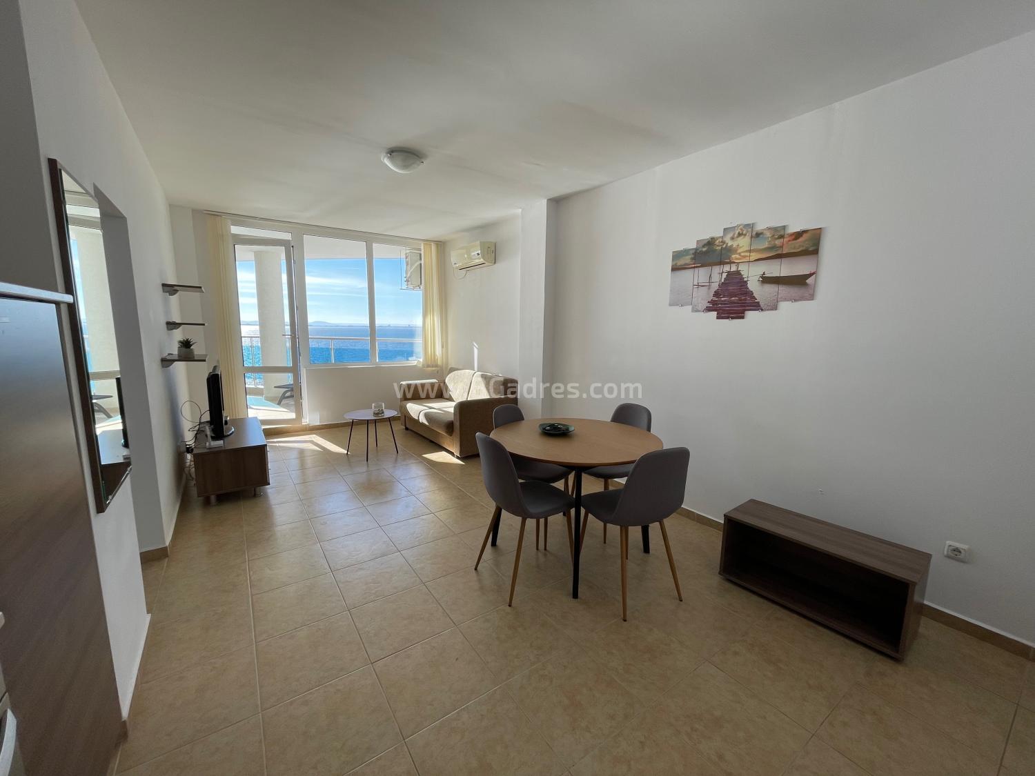 Sea view apartment at a bargain price І №3271