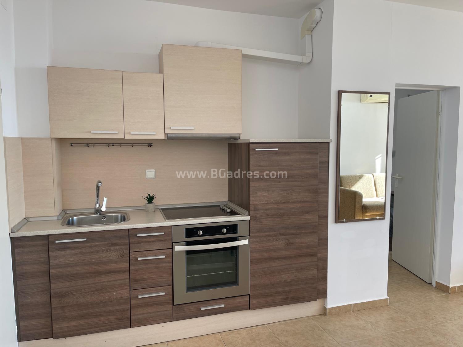 Sea view apartment at a bargain price І №3271