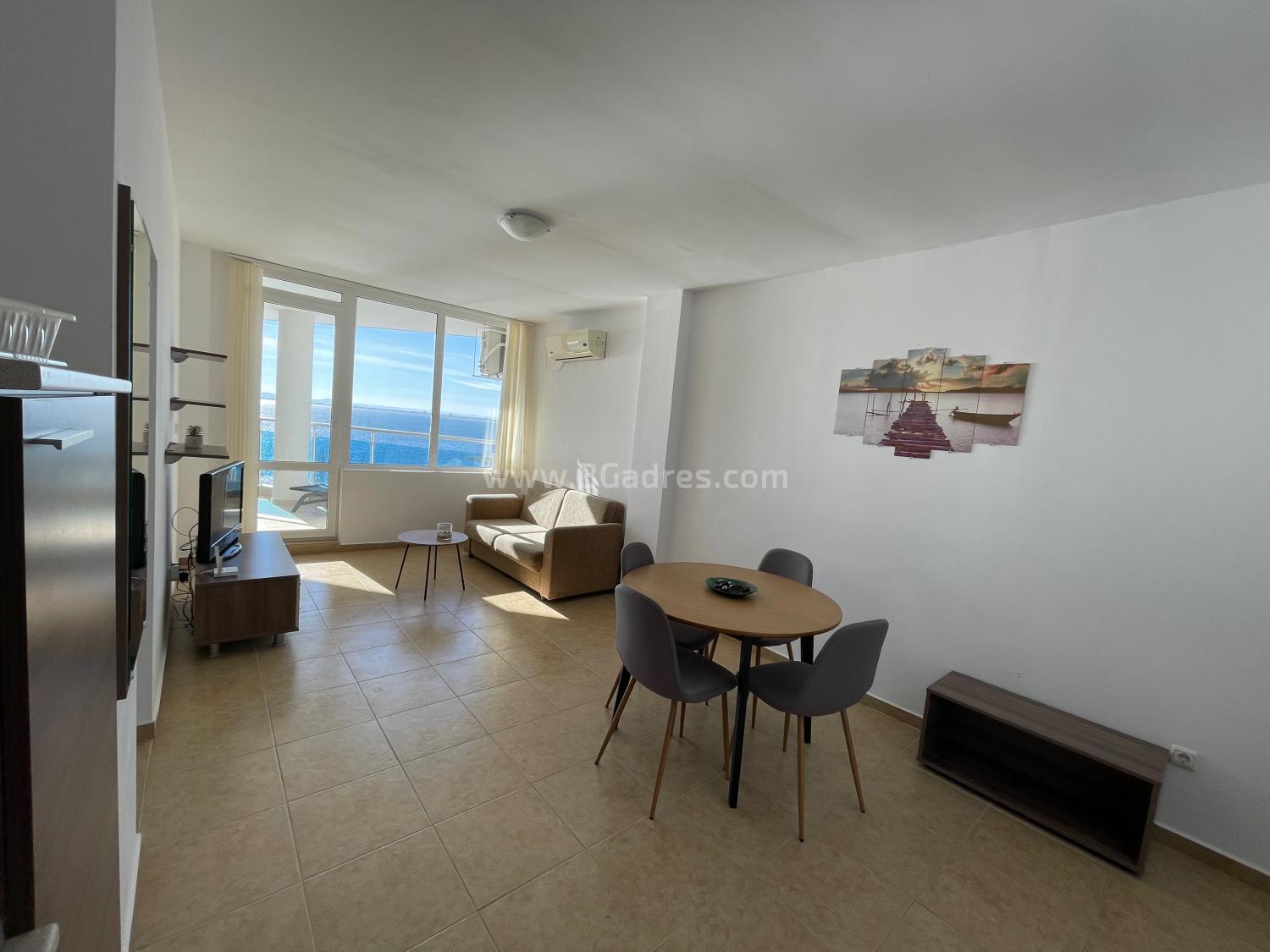 Sea view apartment at a bargain price І №3271
