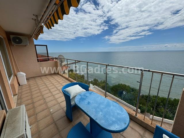 Квартира с прямым видом на море І №3661