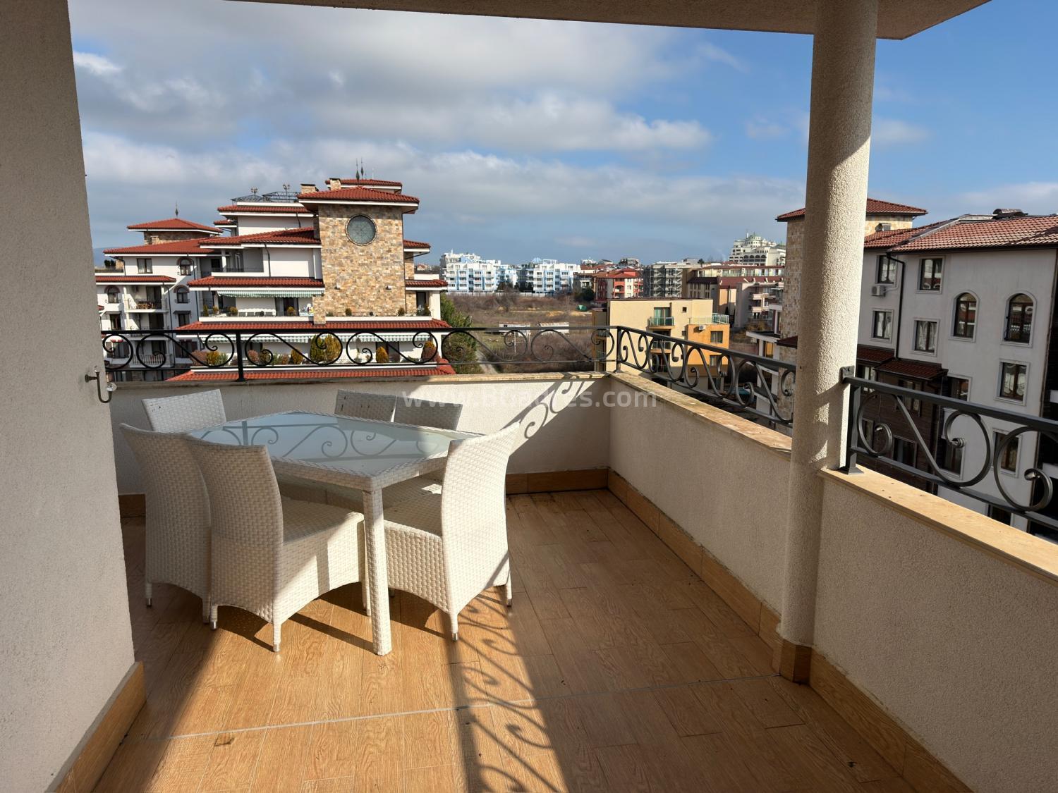 Квартира в комплексе Эстебан І №4584