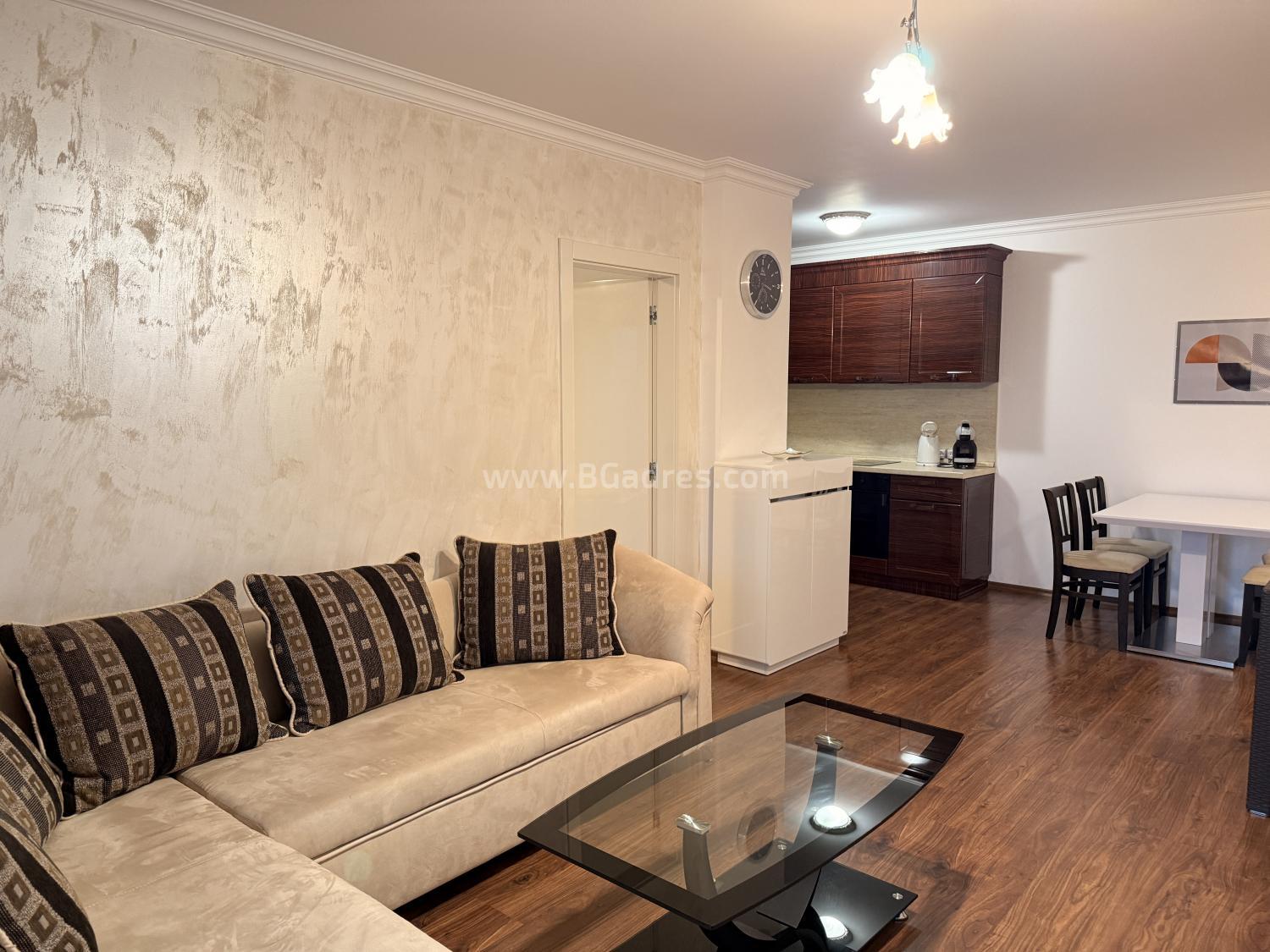 Sea view apartment in Pomorie І №4664