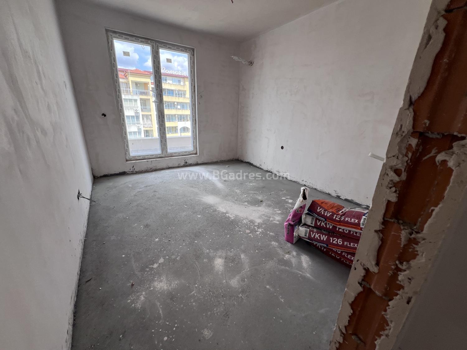 Апартамент в жилищна сграда в Поморие І №4321