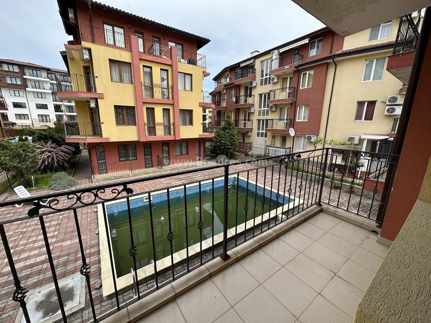 Апартамент с ниска такса в Несебър І №3103