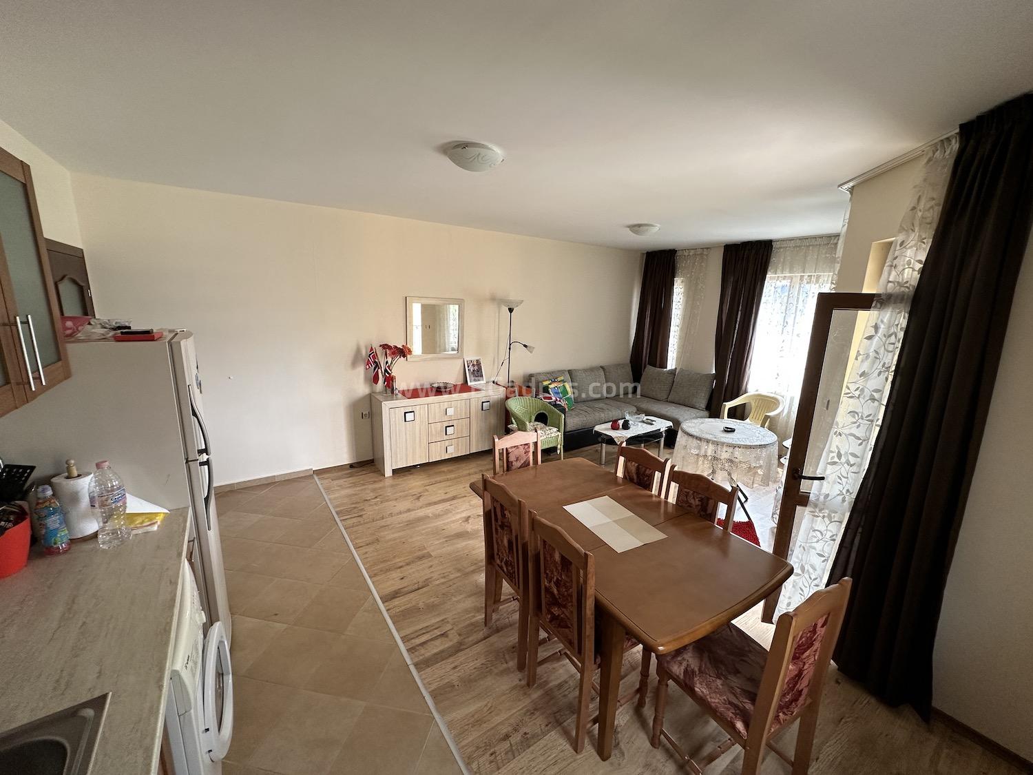 Апартамент с ниска такса в Несебър І №3103