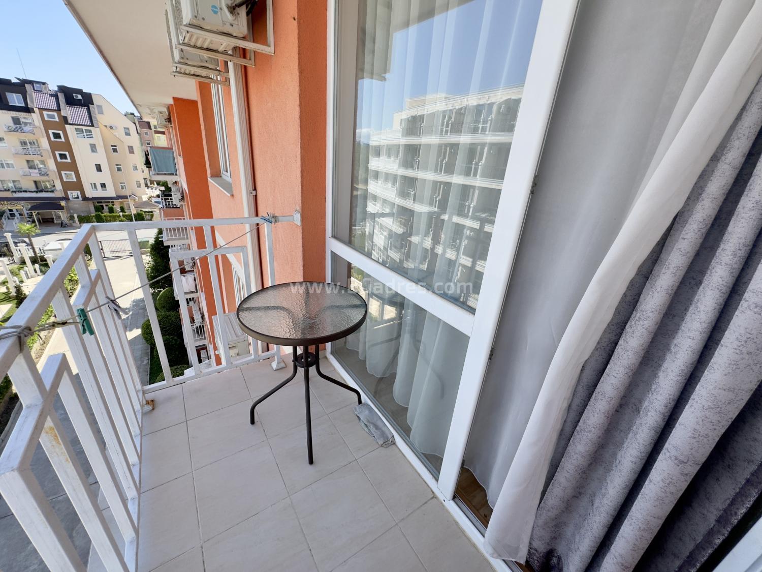 Studio in the Gerber 4 complex І №4356