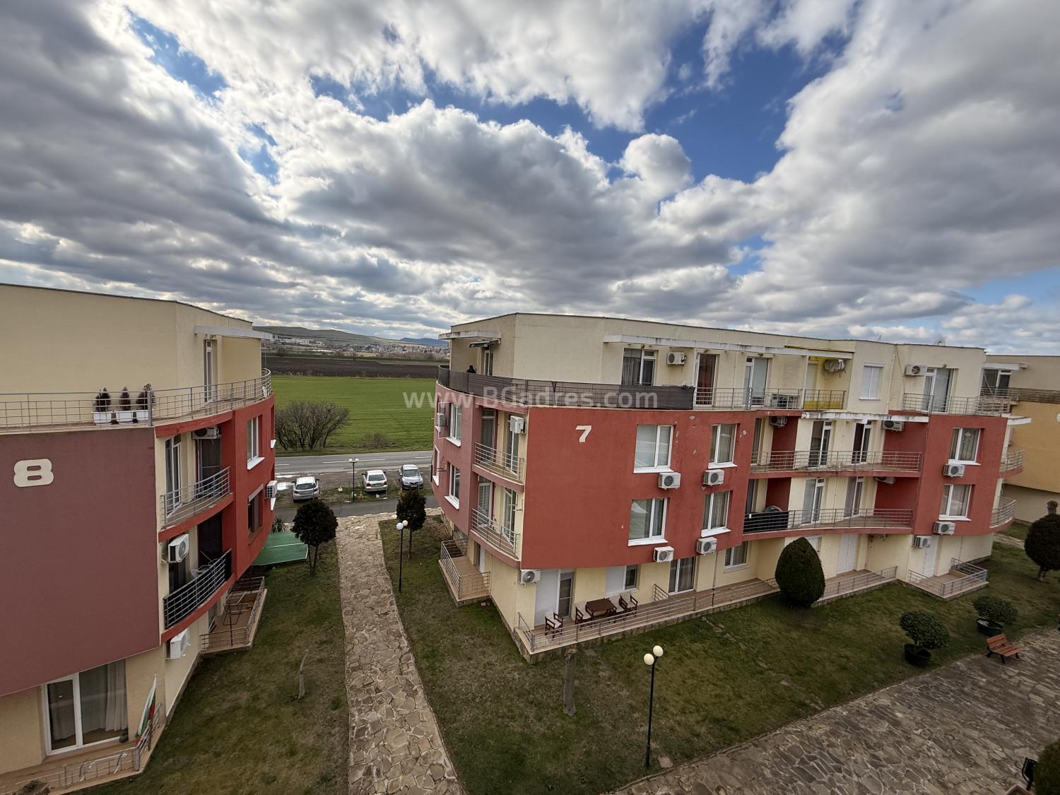 Евтино студио в комплекс Съни Дей 5 І №4632