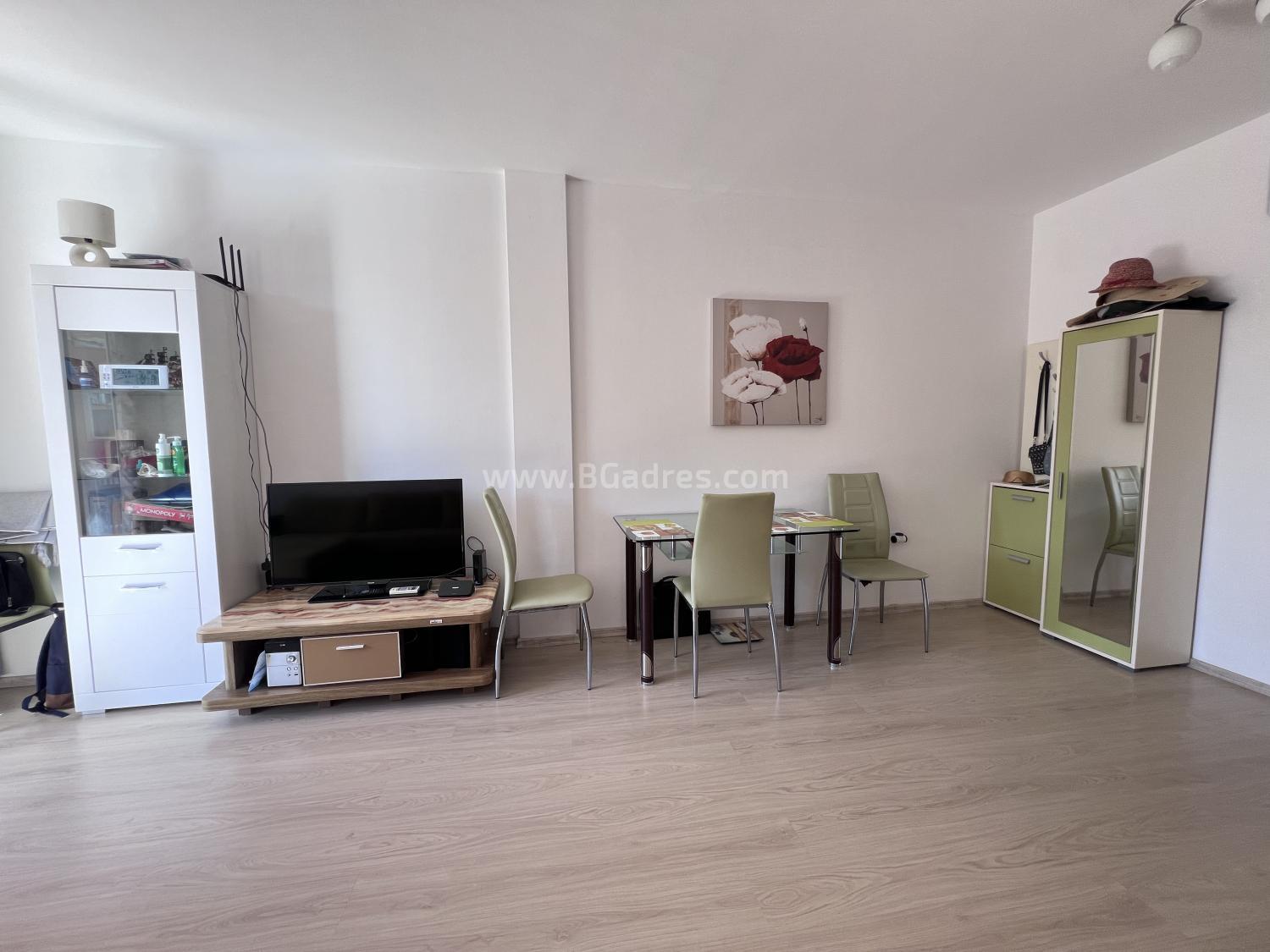 Квартира в комплексе Санни Вью Централ І №3727