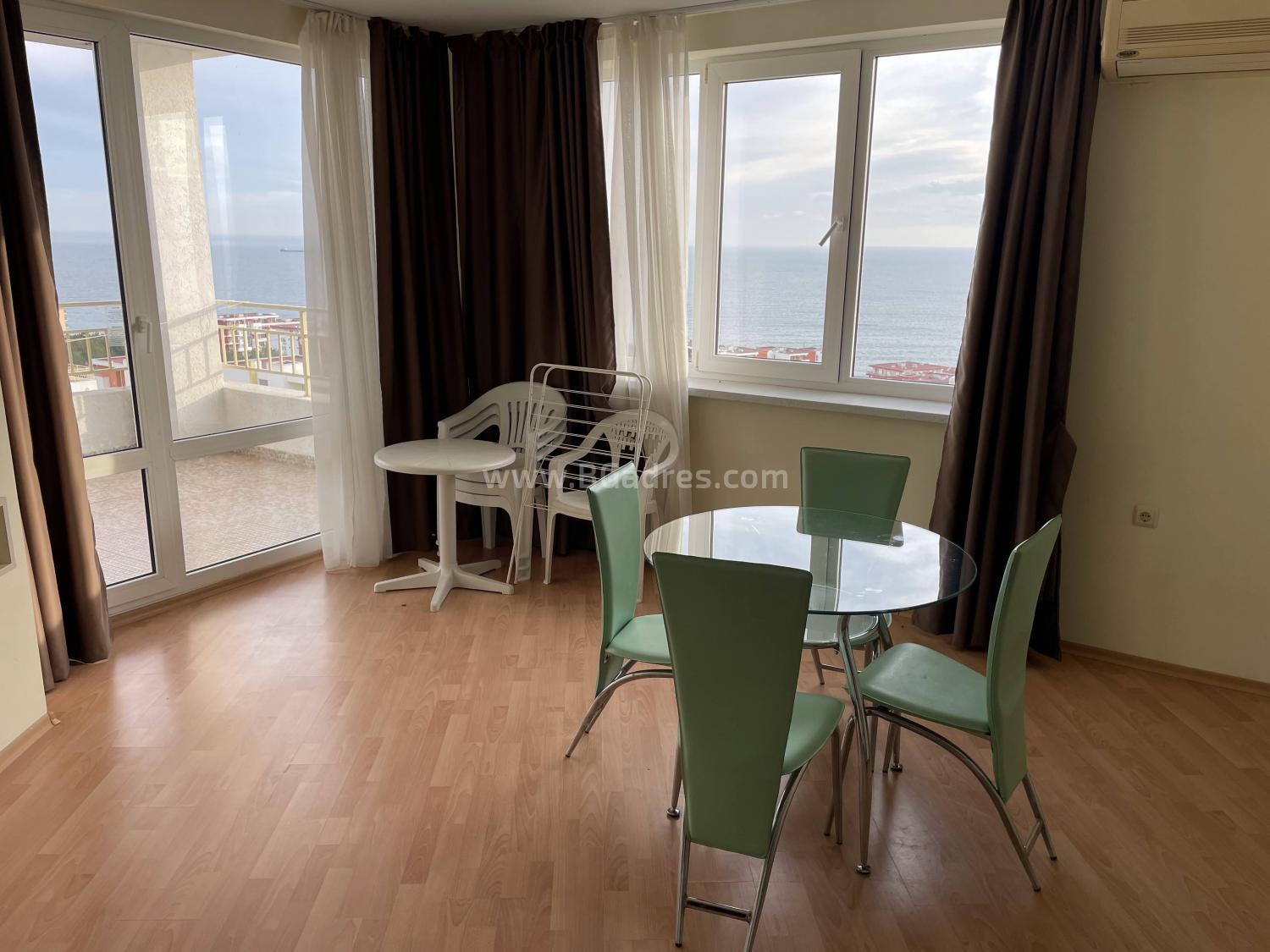 Wohnung mit Meerblick in Sveti Vlas І №3283
