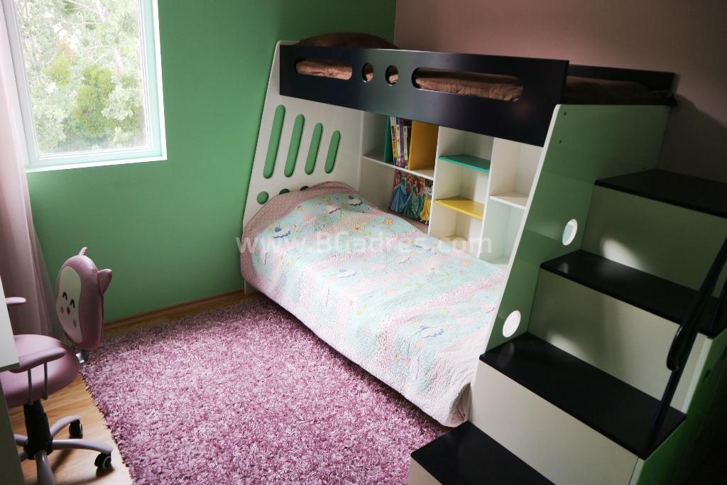 Advantageous three-room apartment by the sea | No. 2061