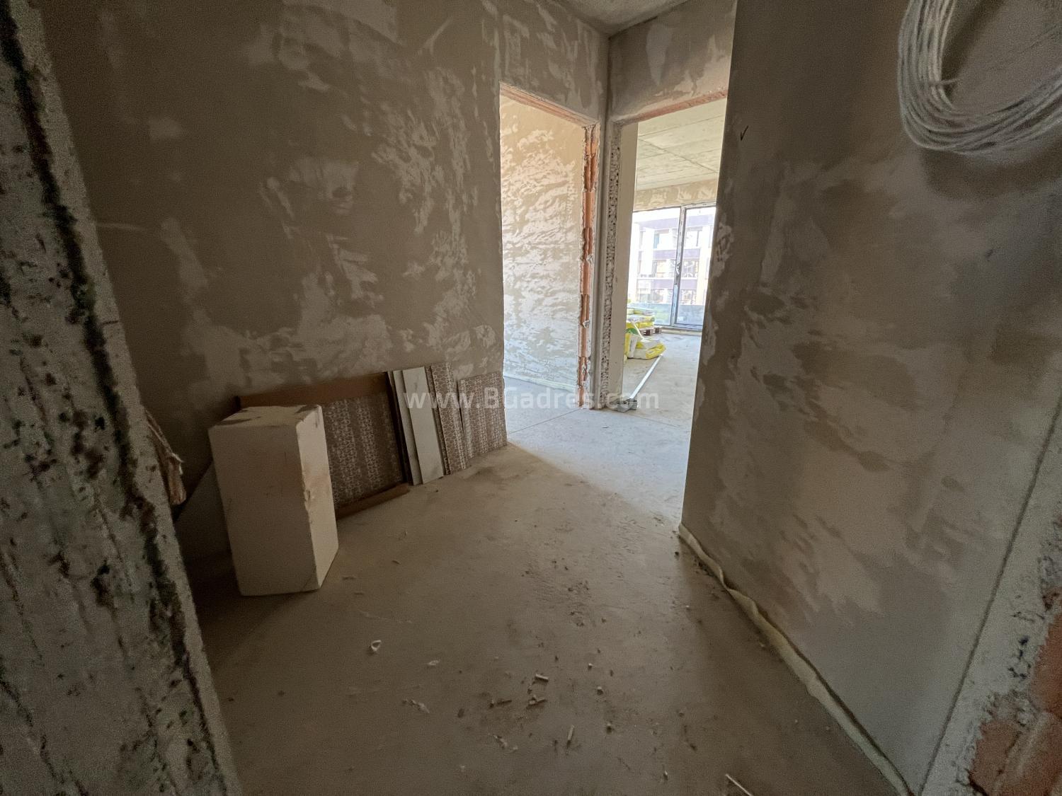 Апартамент в жилищна сграда в Поморие І №4502