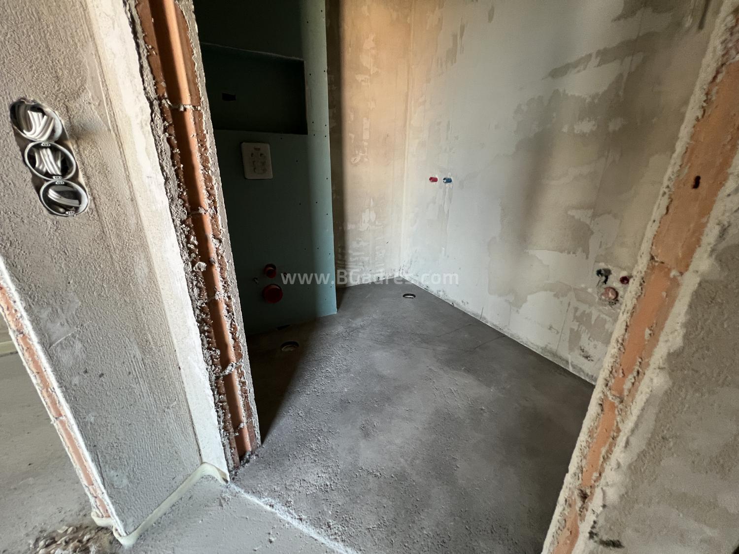 Апартамент в жилищна сграда в Поморие І №4502