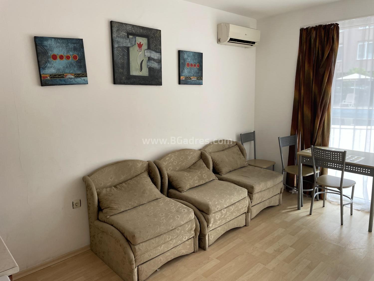 Недорогая двухкомнатная квартира у моря І №3546