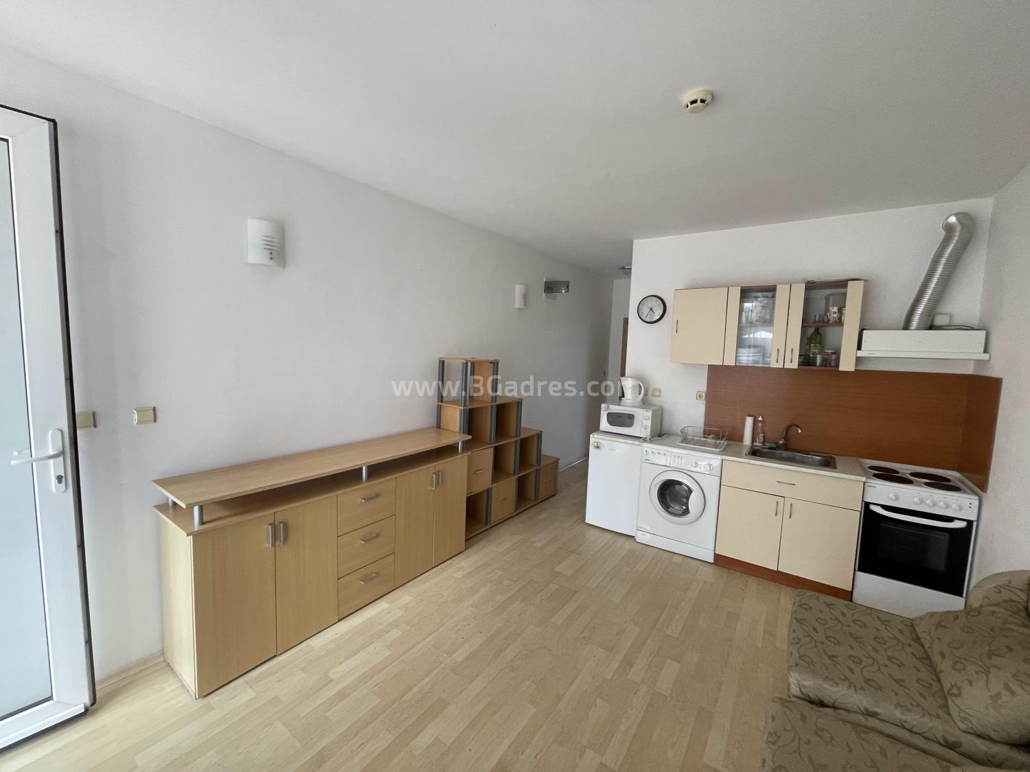 Недорогая двухкомнатная квартира у моря І №3546