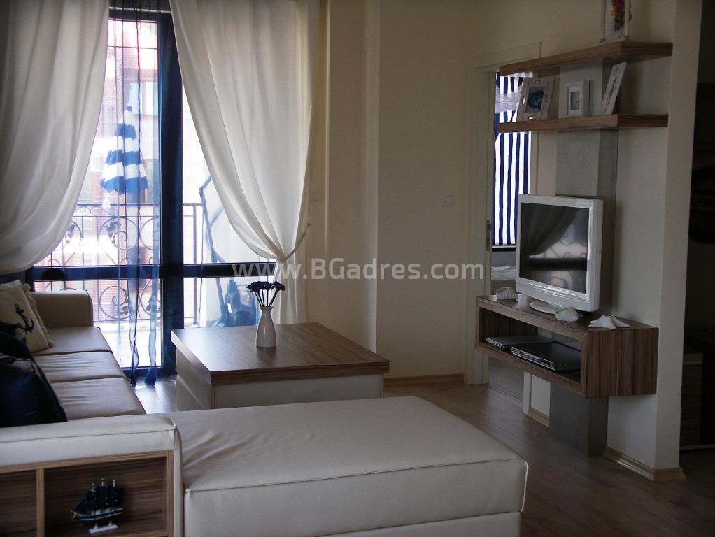 Аартамент в комплекс Естебан І №2800