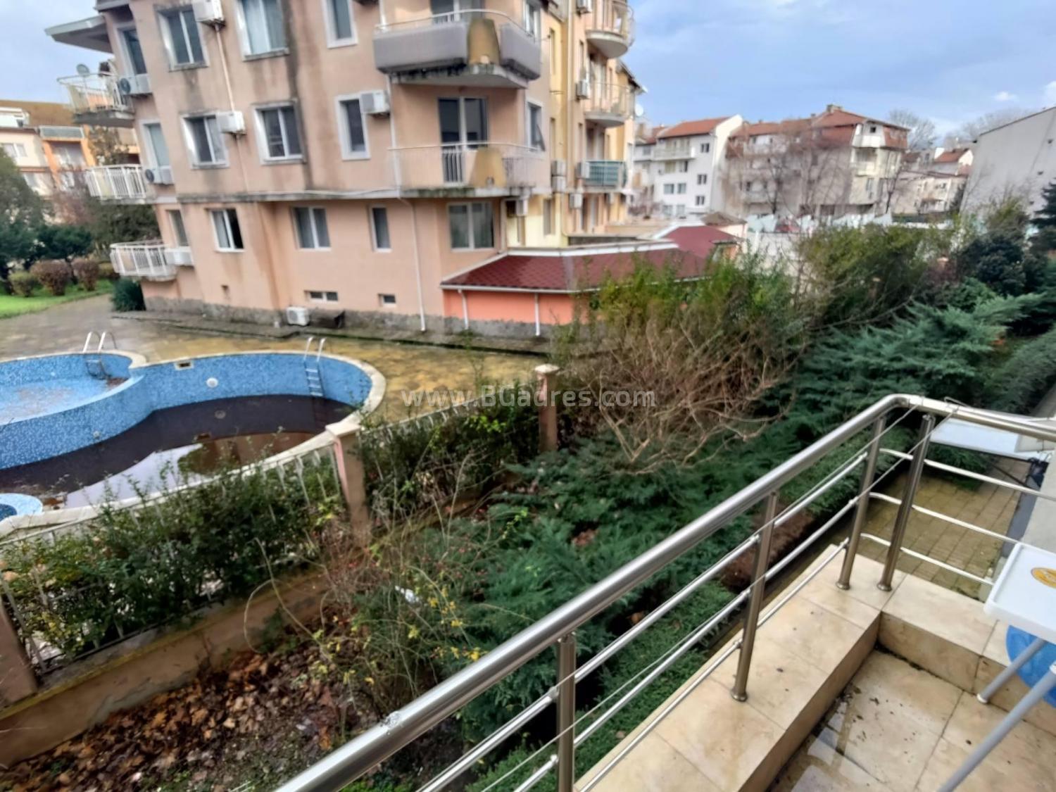 Студия с низкой таксой на Солнечном Берегу І №4056