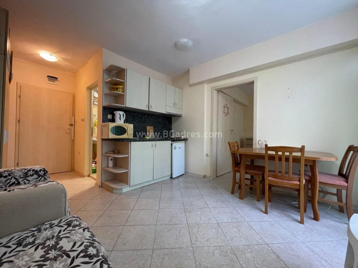 Günstige Wohnung im Zentrum von Sonnenstrand I №2611