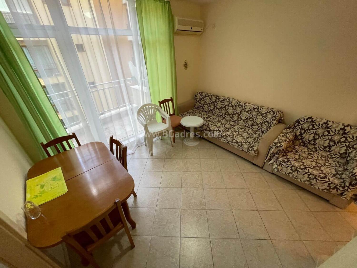 Günstige Wohnung im Zentrum von Sonnenstrand I №2611