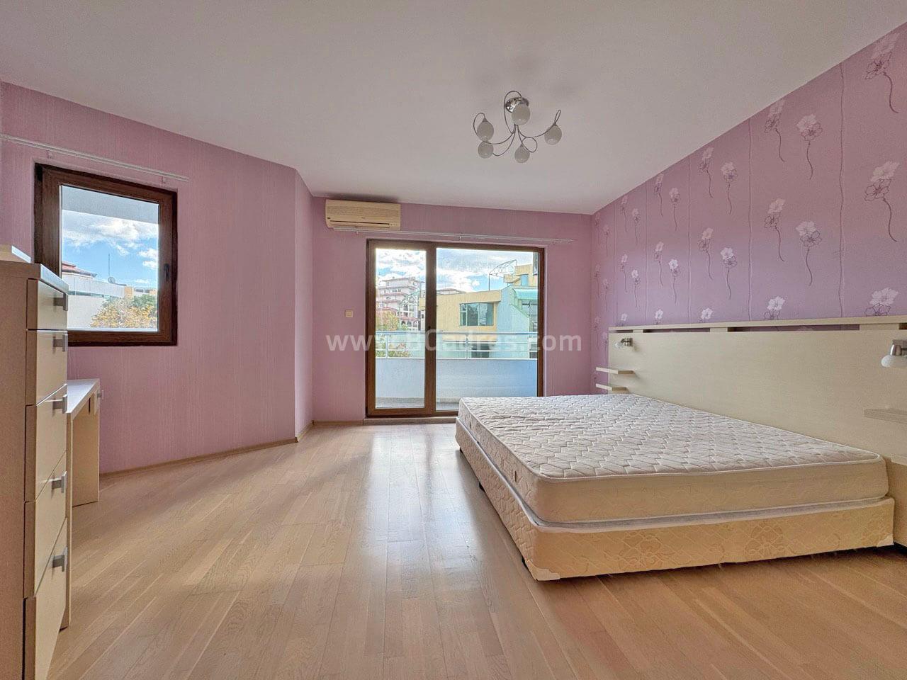Penthouse in the center of Sunny Beach І №3885