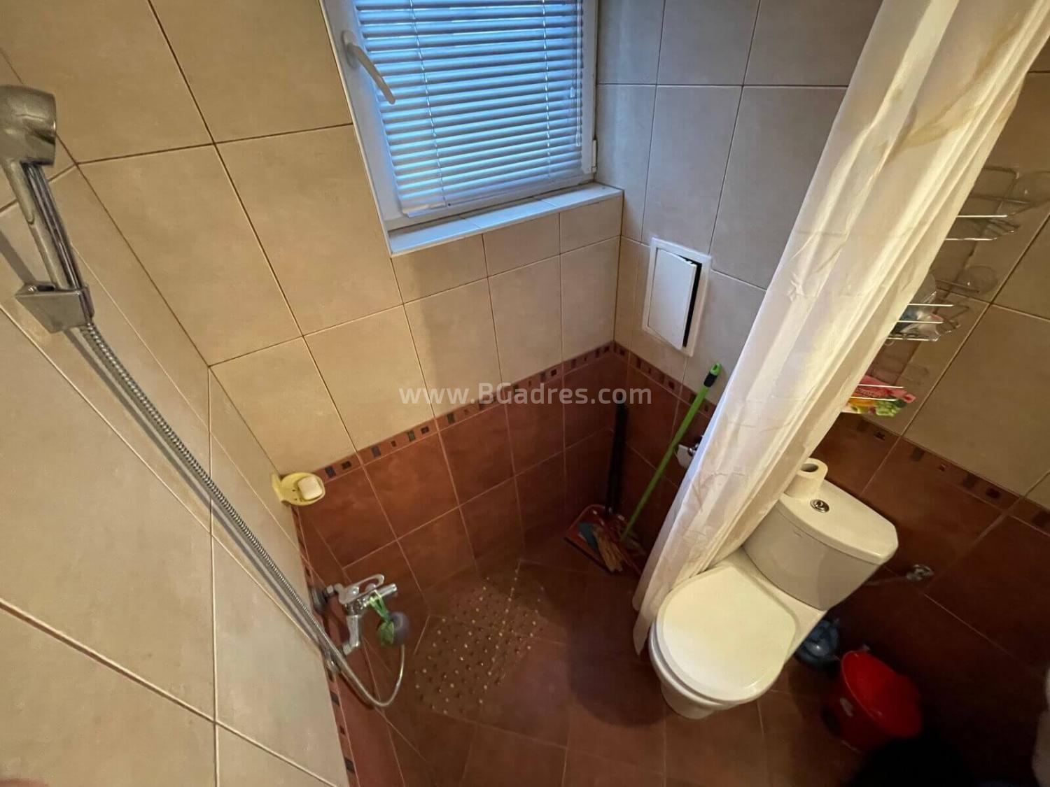 Cheap apartment with low maintenance fee І №2815