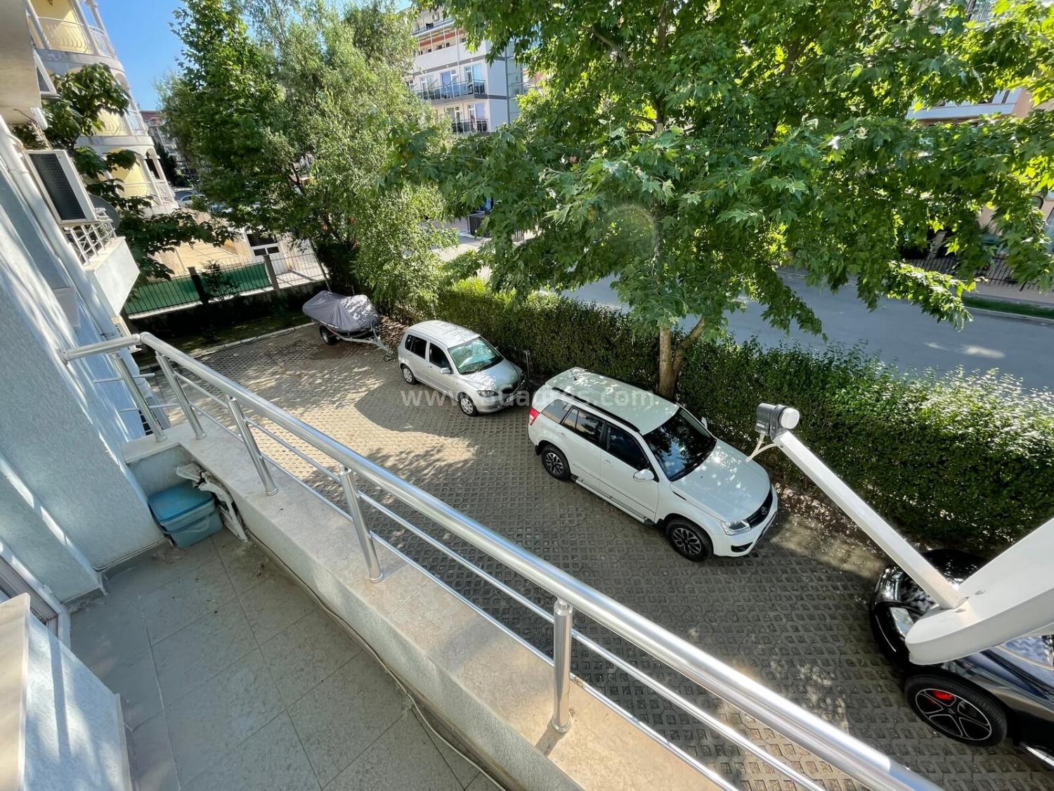 Двустаен апартамент в комплекс Лагуна I №2462