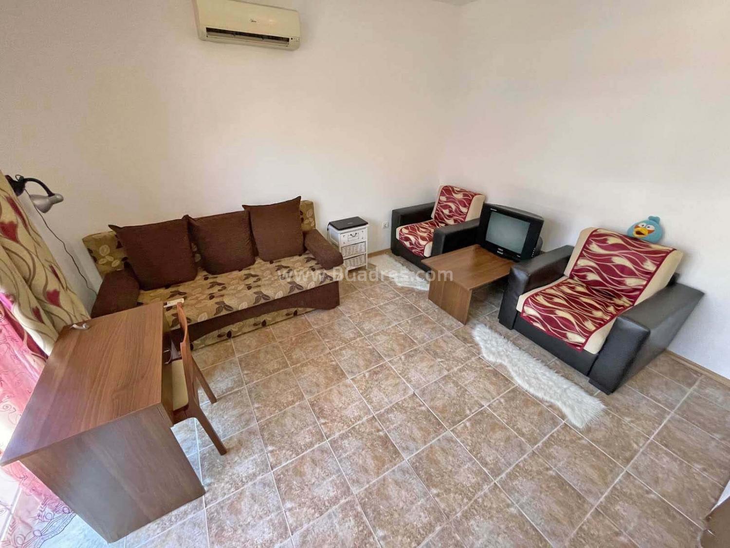 Large studio in St. Vlas І №3105