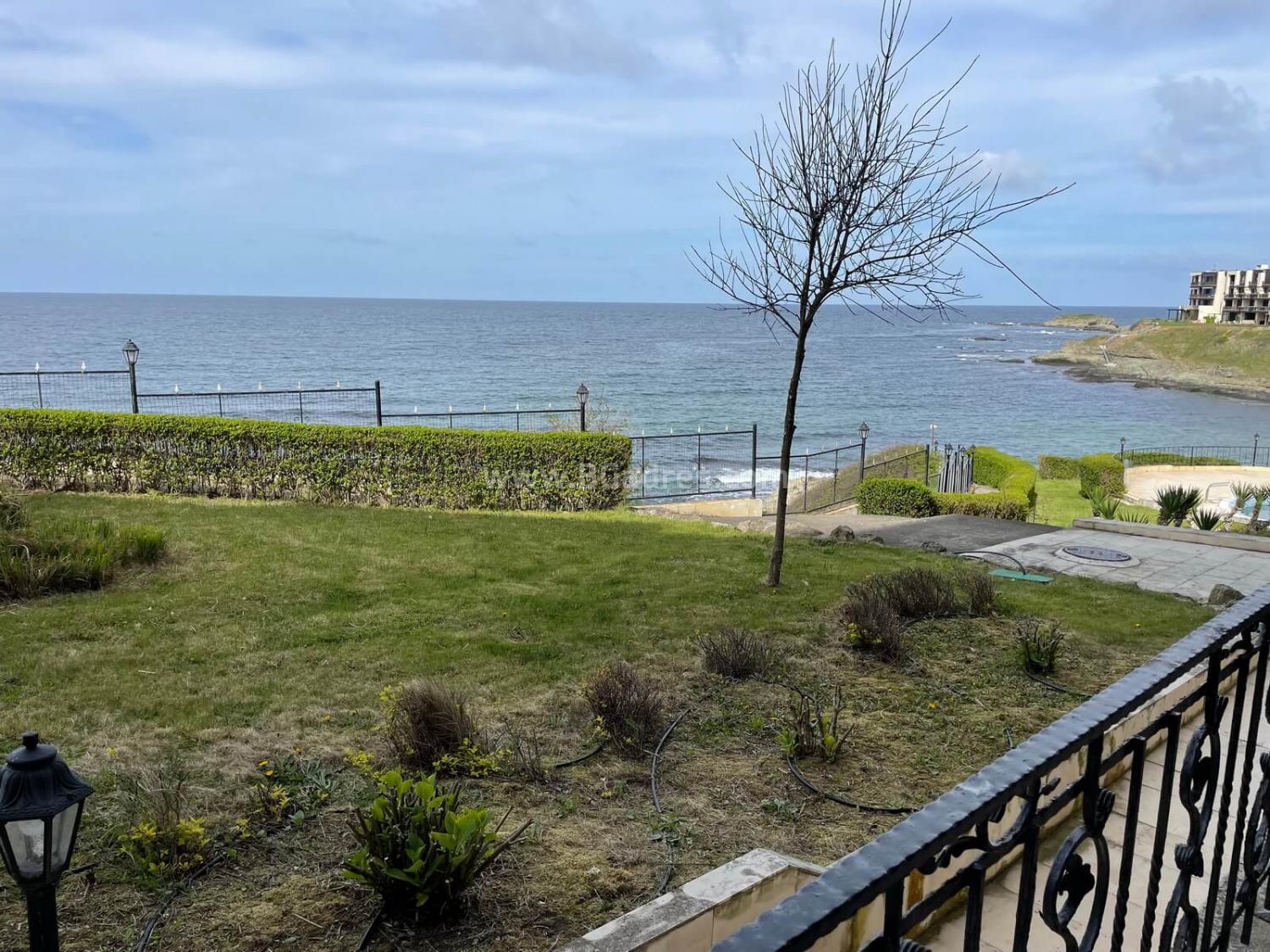 Квартира с видом на море на первой линии І №2527