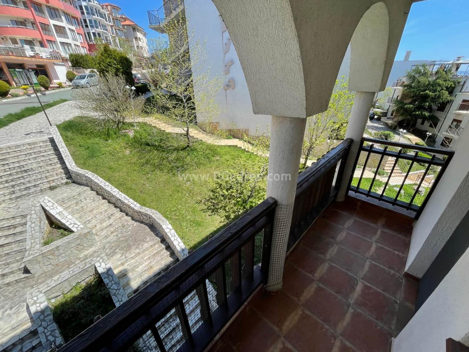 Wohnung mit frontalem Meerblick I №2569