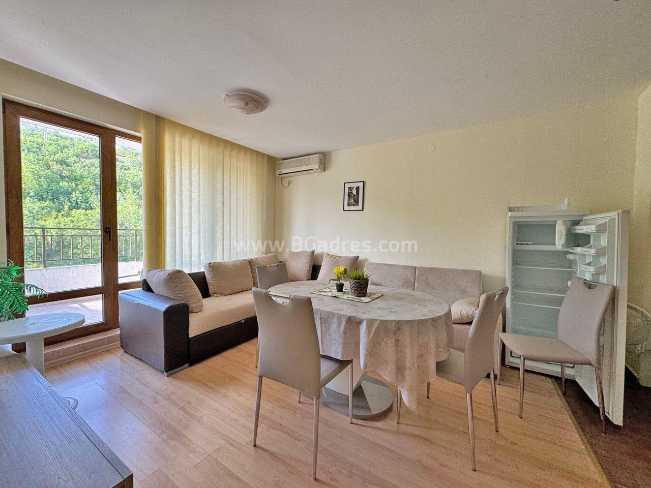 Квартира в комплексе Месамбрия Форт І №3621