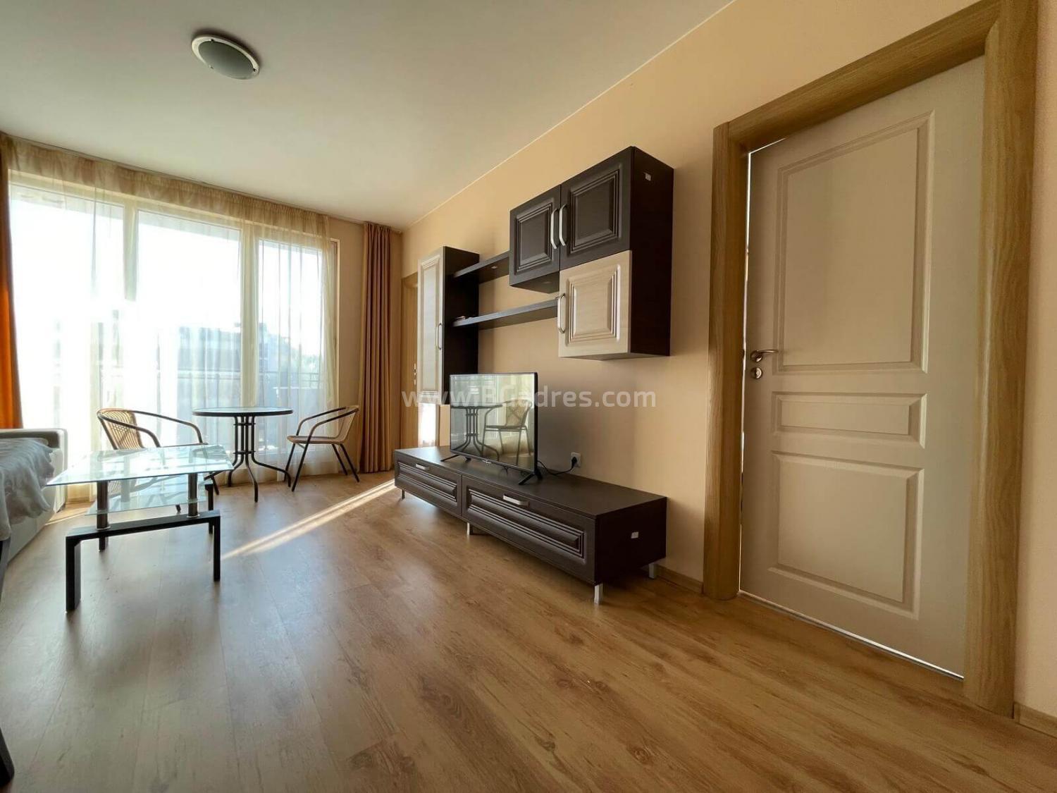 Квартира в комплексе Месамбрия Палас І №2683