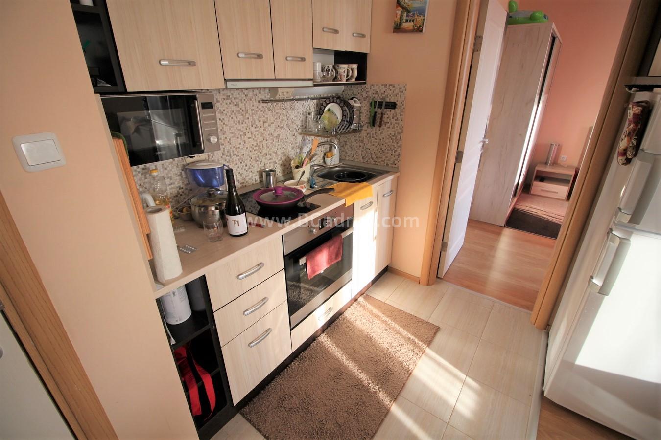 Three-room apartment with excellent furniture | No. 2081