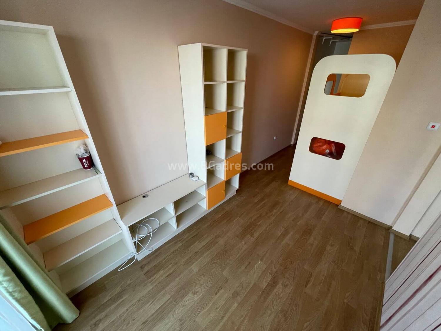 Изгоден апартамент с 3 спални І №2726