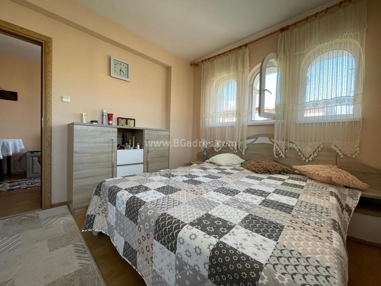 Two-room apartment in Mesambria Resort I №2516