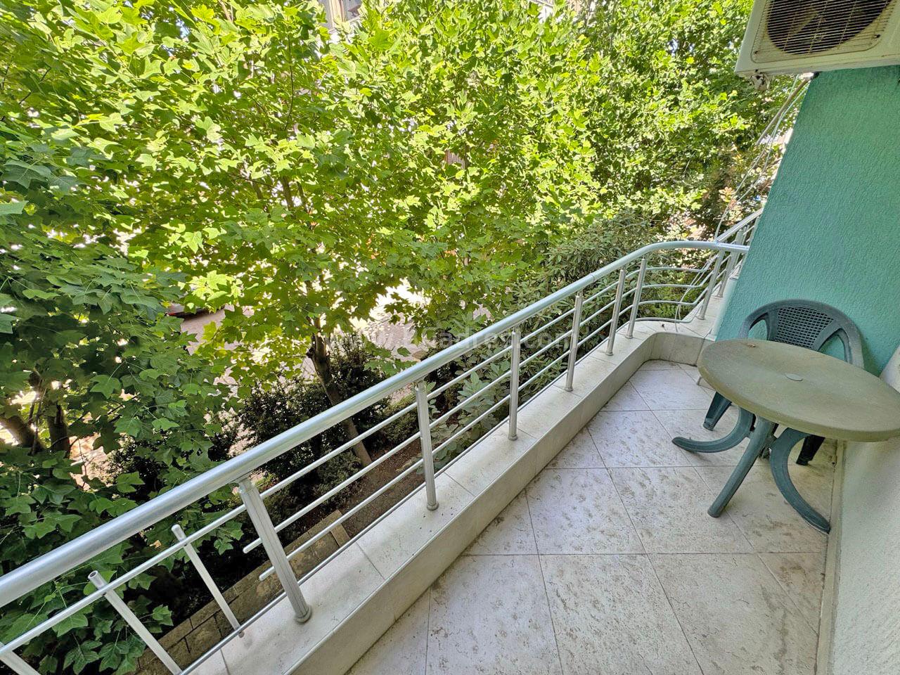 Студио на изгодна цена в Сарафово І №3734