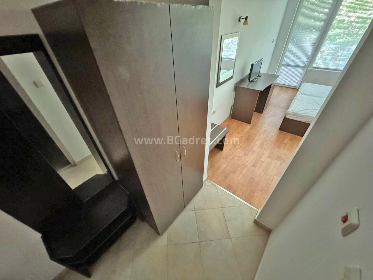 Студио на изгодна цена в Сарафово І №3734