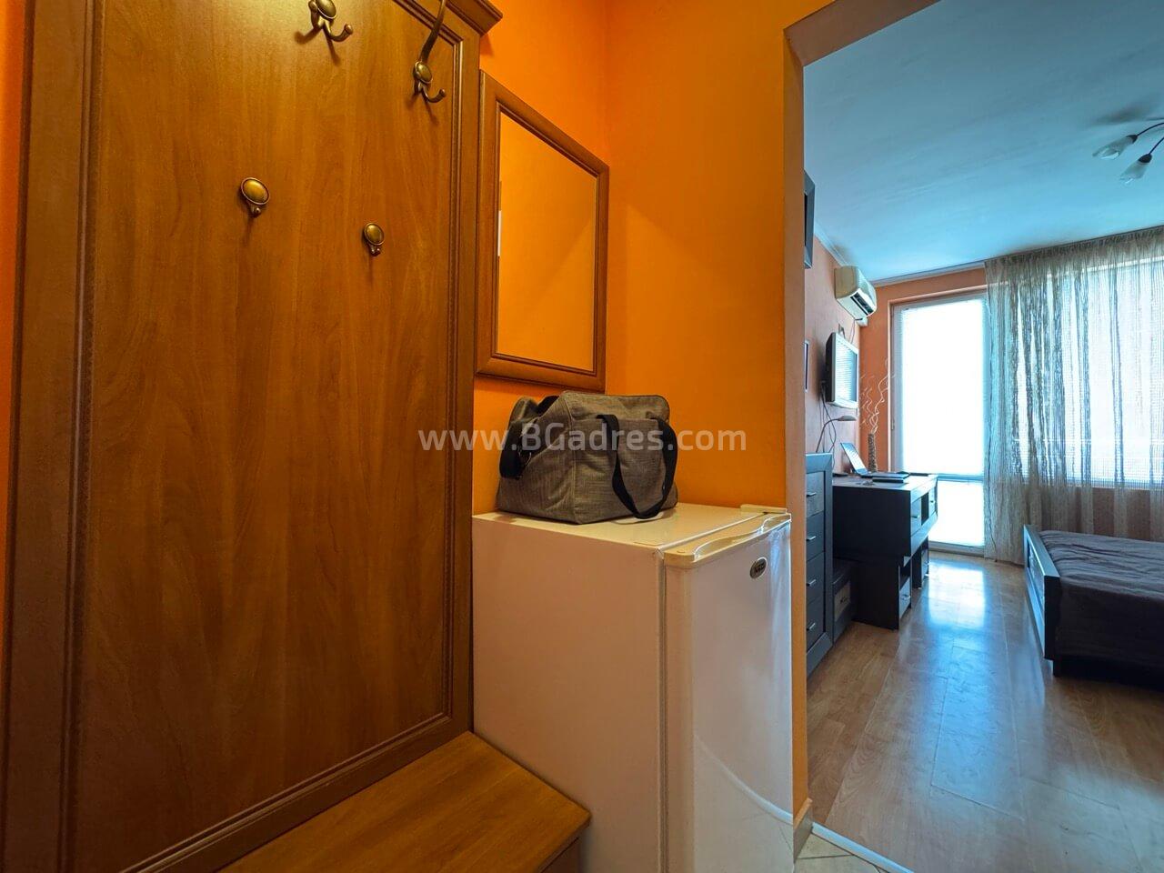 Студио в комплекс Нев І №4798