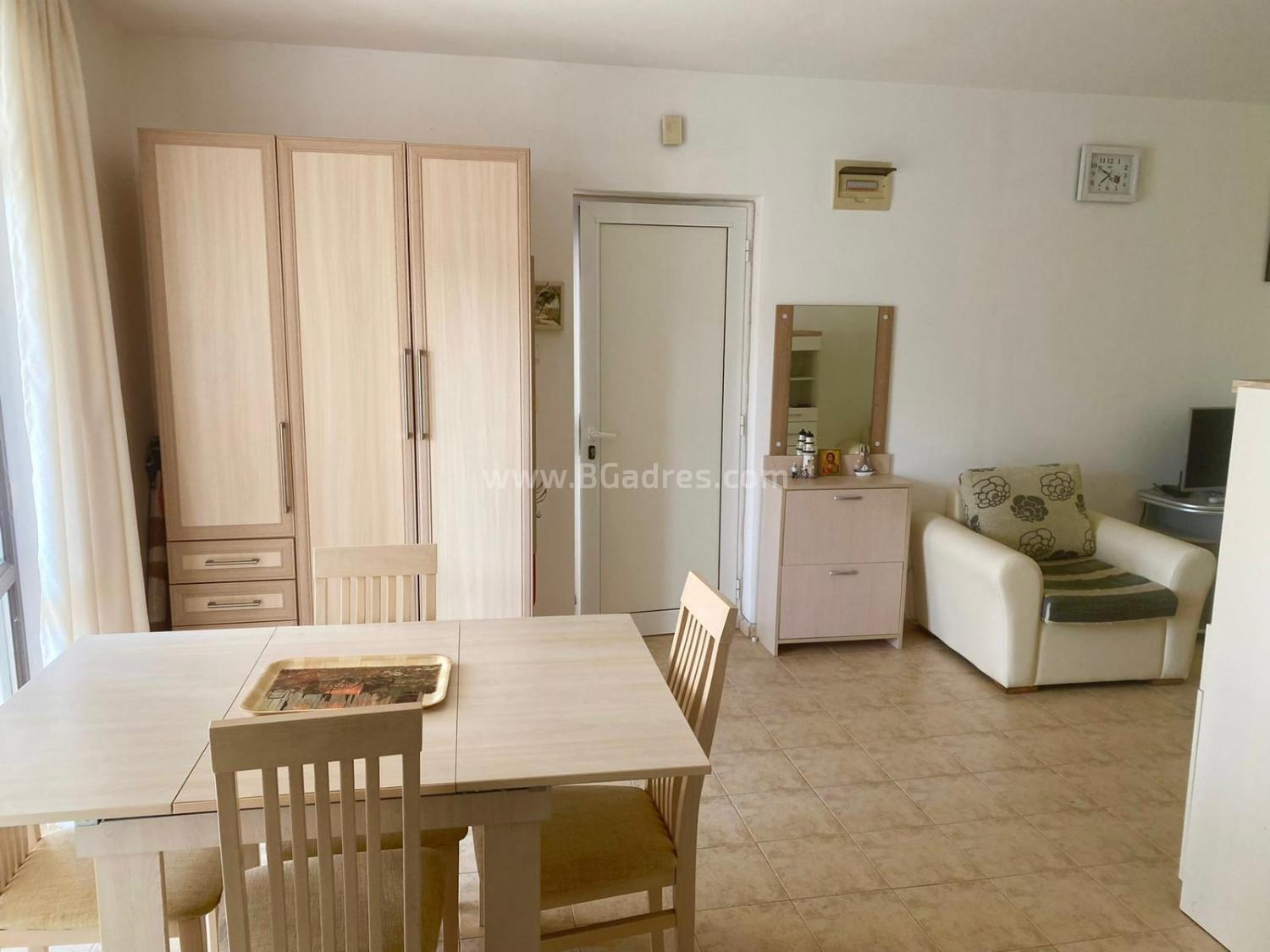 Günstige Wohnung mit geringer Gebühr І №2693