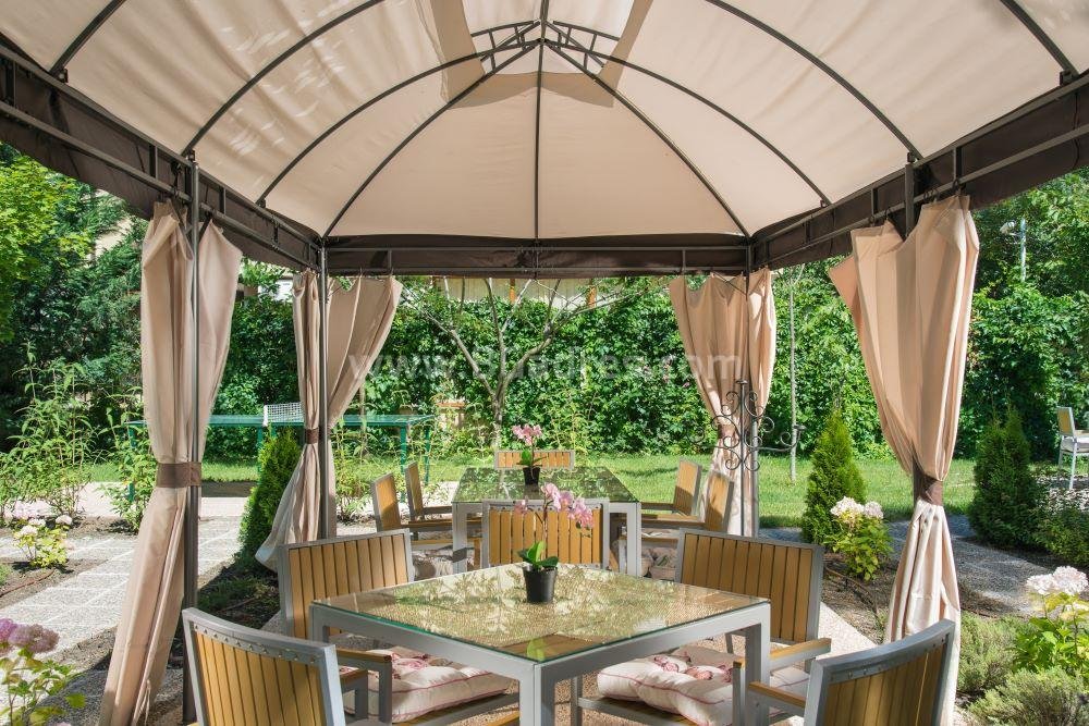 Квартира с двориком в элитном комплексе І №3289