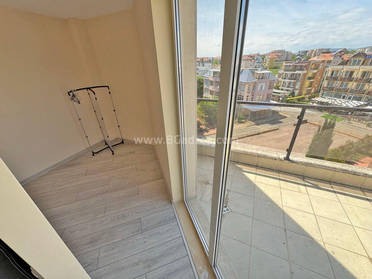 Sea view apartment in Ravda І №3689