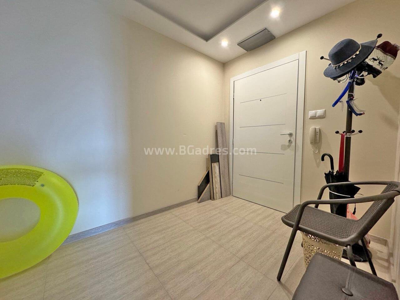 Sea view apartment in Ravda І №3689