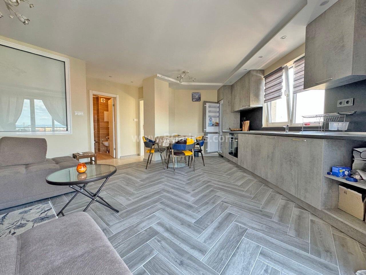 Sea view apartment in Ravda І №3689