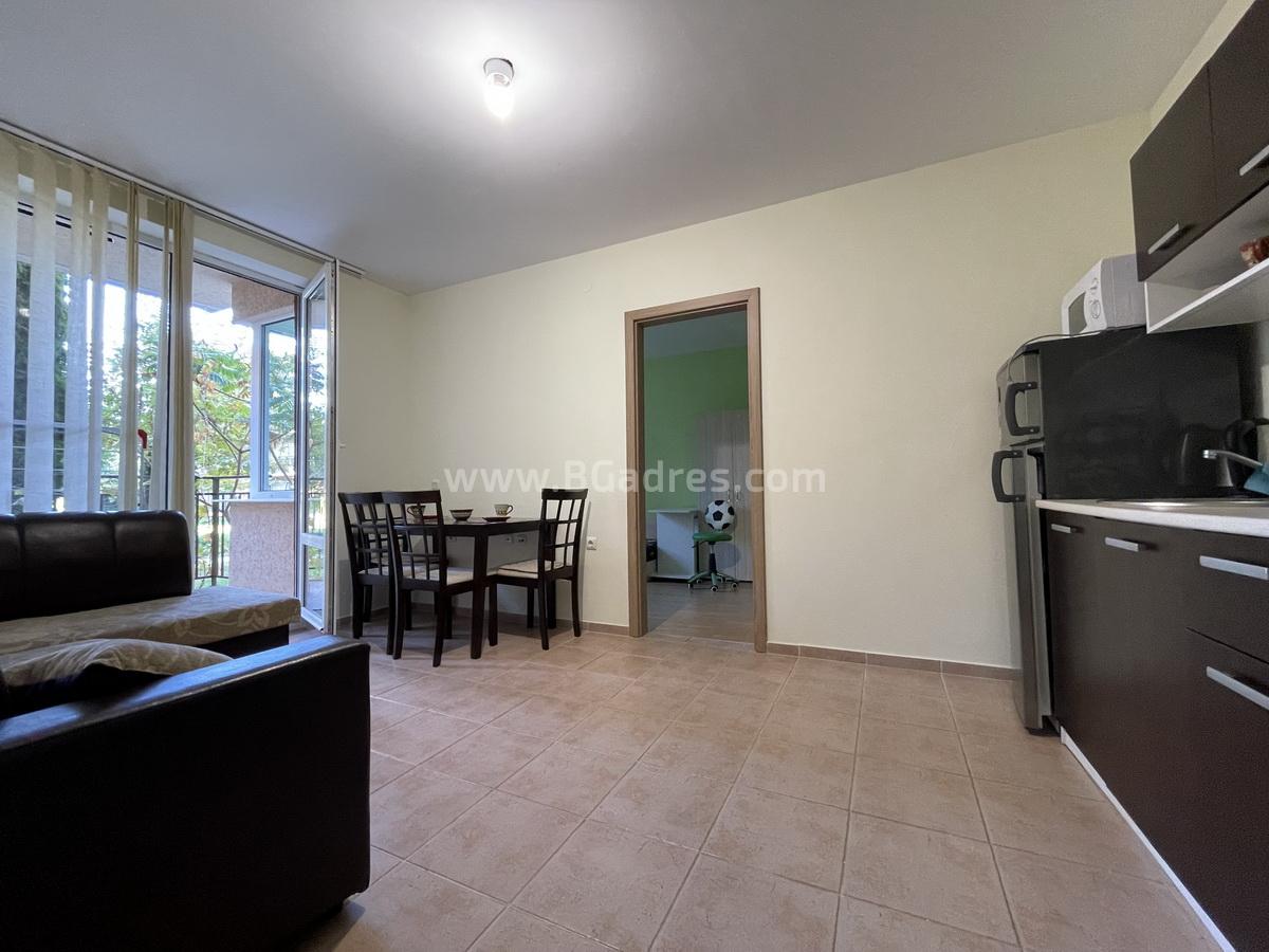 Квартира с хорошей мебелью у моря | №2167