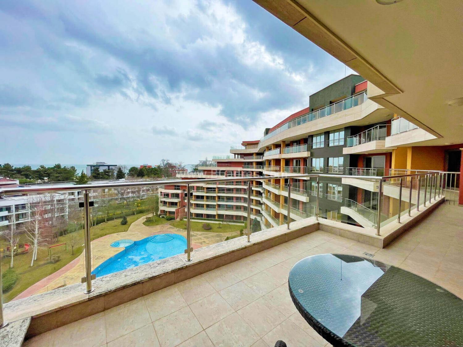 Sea view apartment in Sunny Beach І №2853