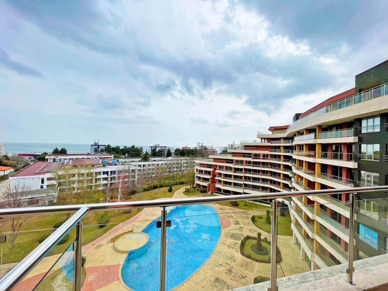 Sea view apartment in Sunny Beach І №2853