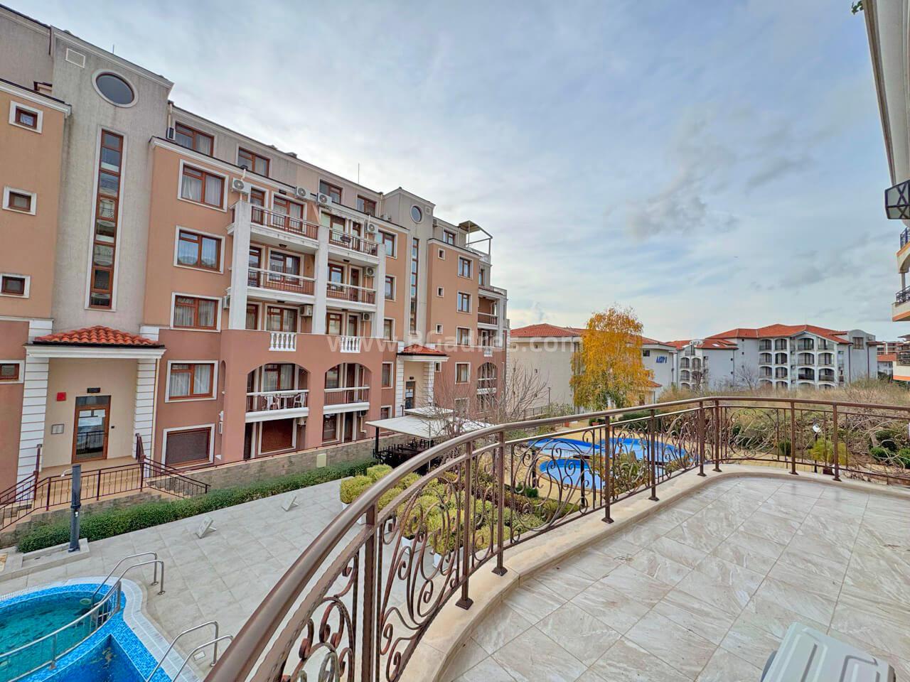 Квартира в комплексе Феникс І №4513