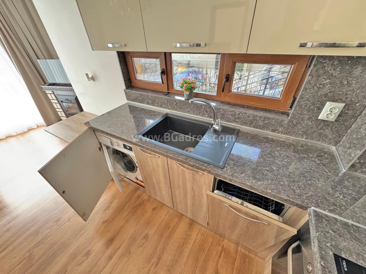 Квартира в комплексе Феникс І №4513