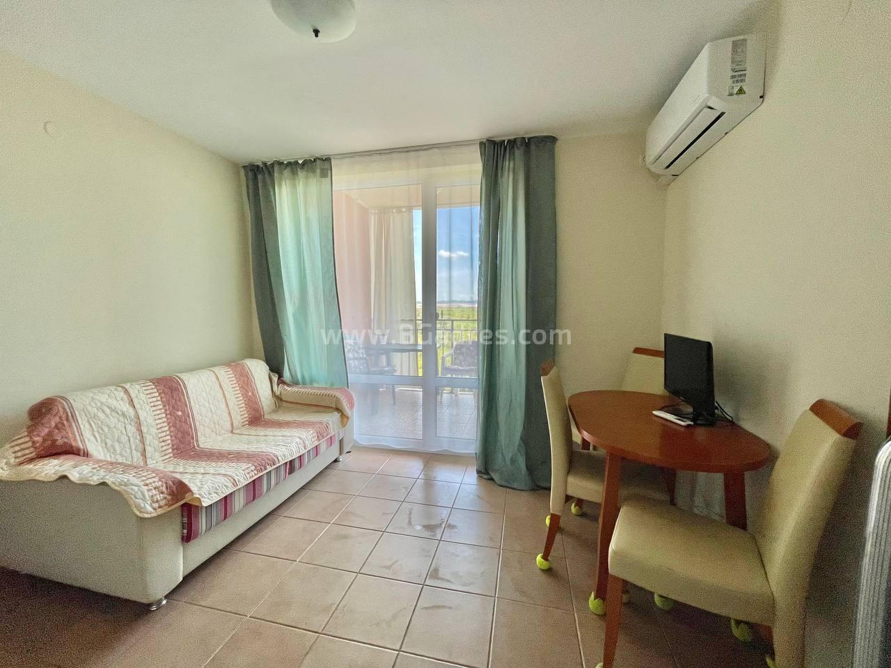 Недорогая квартира с 2 спальнями І №2540