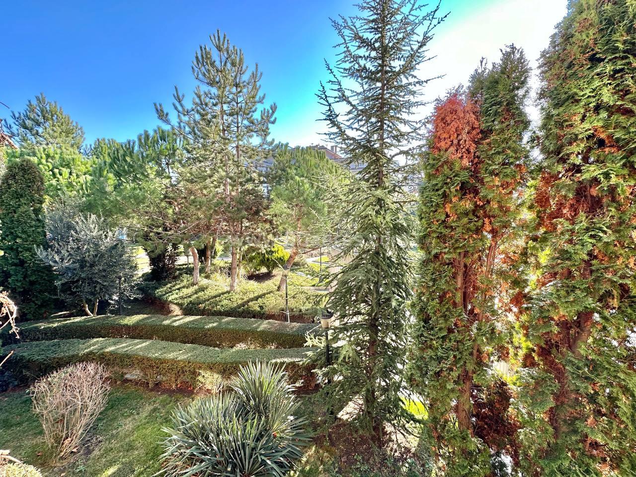 Apartment with a garage in Esteban complex І №2766