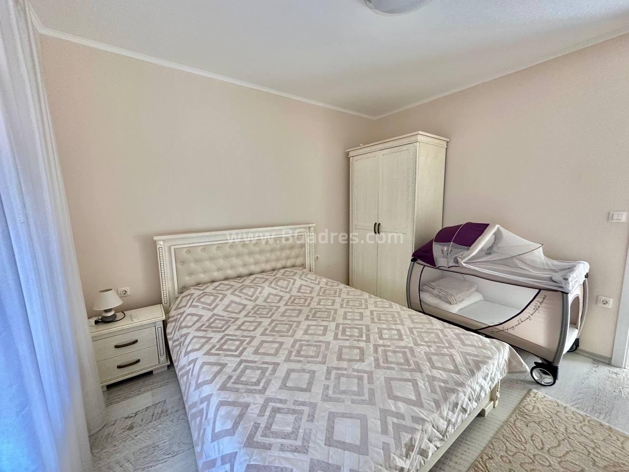 Тристаен апартамент в комплекс Естебан І №2767