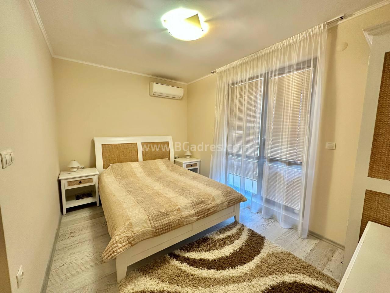 Тристаен апартамент в комплекс Естебан І №2767